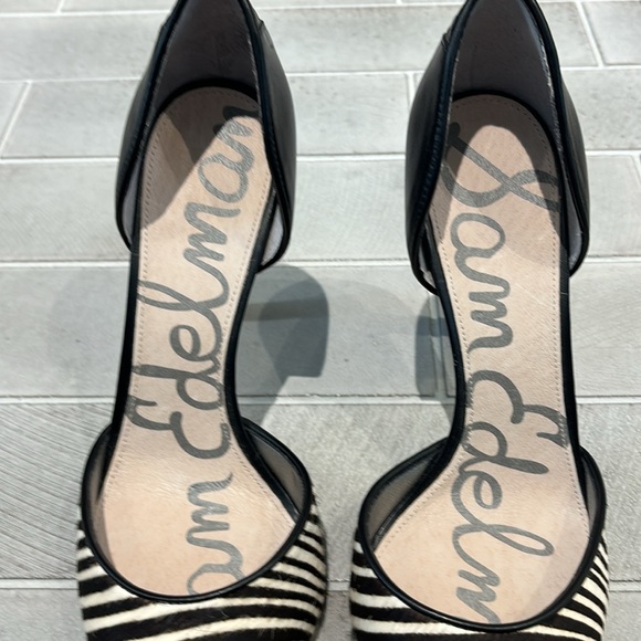 Sam Edelman calf fur 4 in heels in black/white, size 7M - Picture 6 of 7